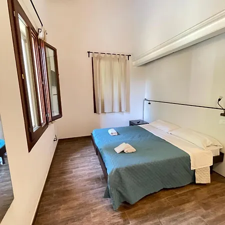 Olivi Affitta Gæstehus 3*